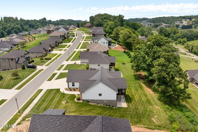 1118 Brumit Field, Johnson City, TN 37615