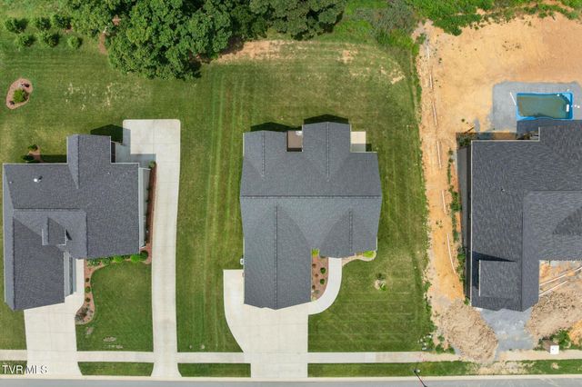 1118 Brumit Field, Johnson City, TN 37615