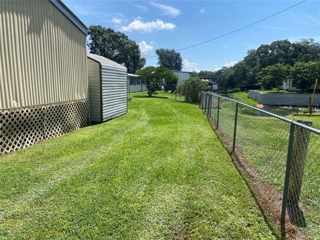 13601 LAKE HATCHINEHA ROAD, Haines City, FL 33844