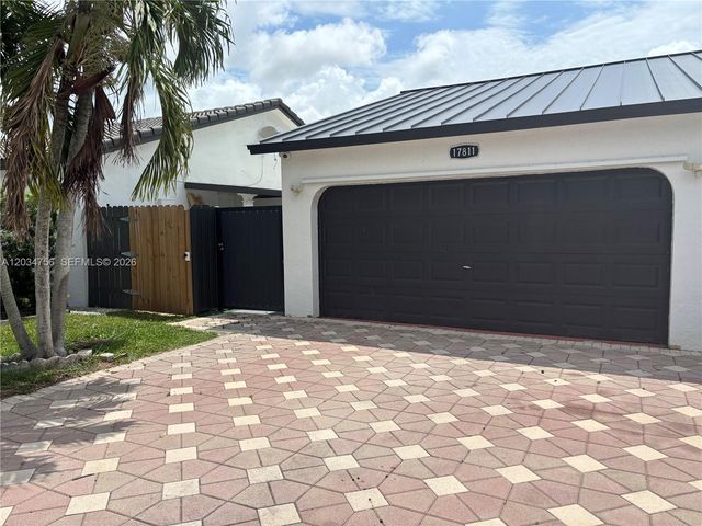 17811 SW 152nd Place, Miami, FL 33187