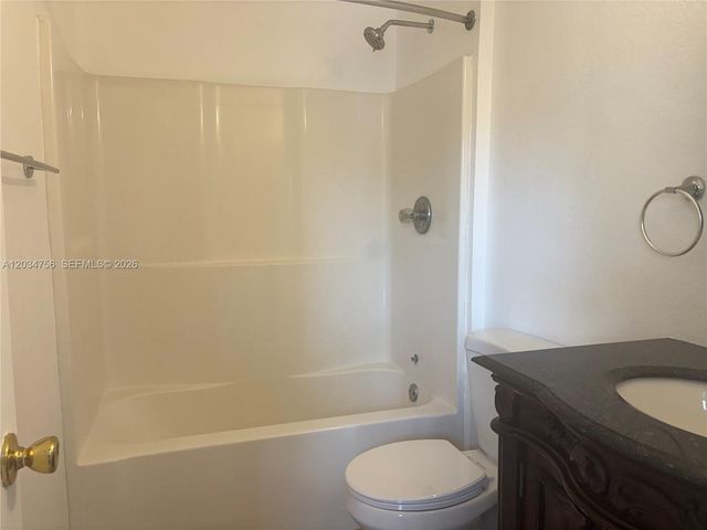 17811 SW 152nd Place, Miami, FL 33187