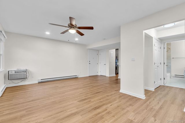 17 HASTINGS B, Yorktown Heights, NY 10598