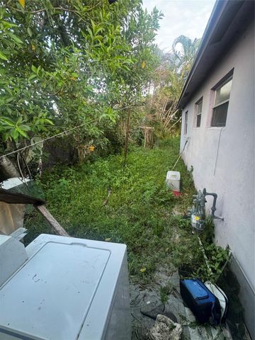 313 SW 15th Ter, Delray Beach, FL 33444