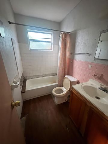 313 SW 15th Ter, Delray Beach, FL 33444