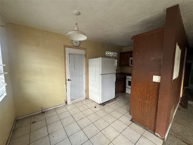 313 SW 15th Ter, Delray Beach, FL 33444