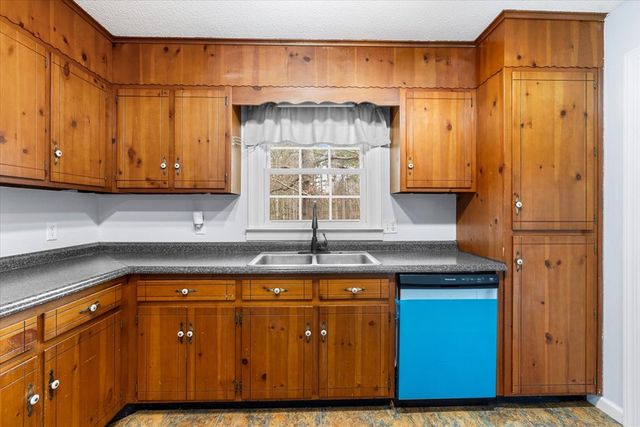 95 Club Trail, Chatsworth, GA 30705