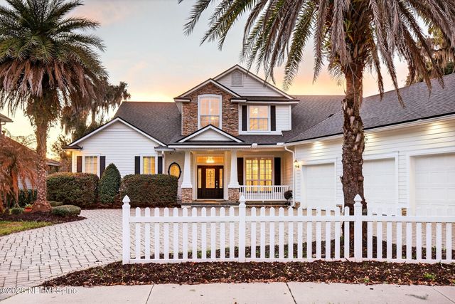 1855 MOORINGS Circle, Middleburg, FL 32068