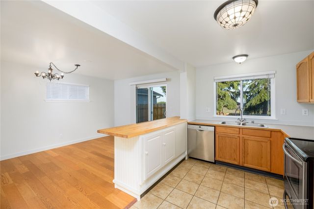 131 Alpine Loop, Sequim, WA 98382