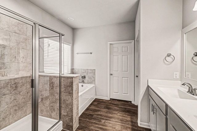 320 Red Maple Lane, Conroe, TX 77304