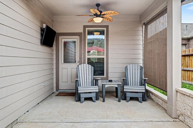 320 Red Maple Lane, Conroe, TX 77304