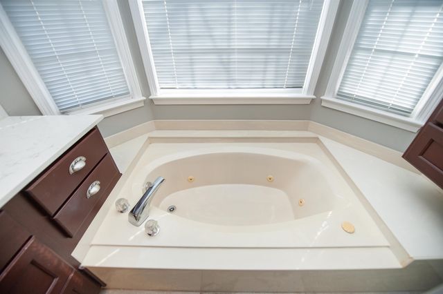 1200 Shoresbrook Road, Spartanburg, SC 29301