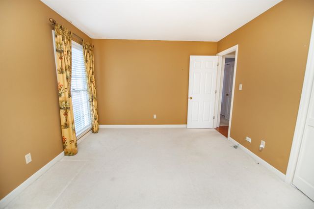 1200 Shoresbrook Road, Spartanburg, SC 29301