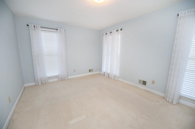 1200 Shoresbrook Road, Spartanburg, SC 29301