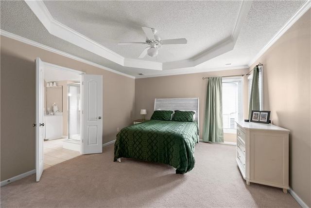 5901 W 153rd Street, Overland Park, KS 66223