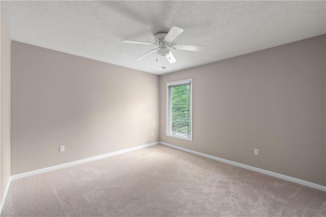 5901 W 153rd Street, Overland Park, KS 66223