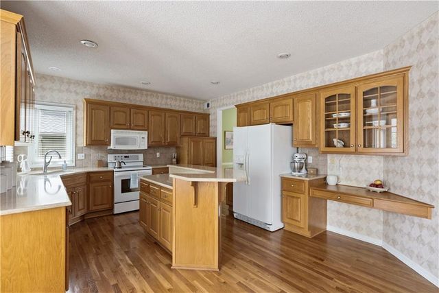 5901 W 153rd Street, Overland Park, KS 66223