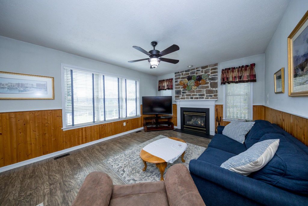 Image 16 of property listing at 740 HICKORY LIMB CIR, Bel Air, MD 21014