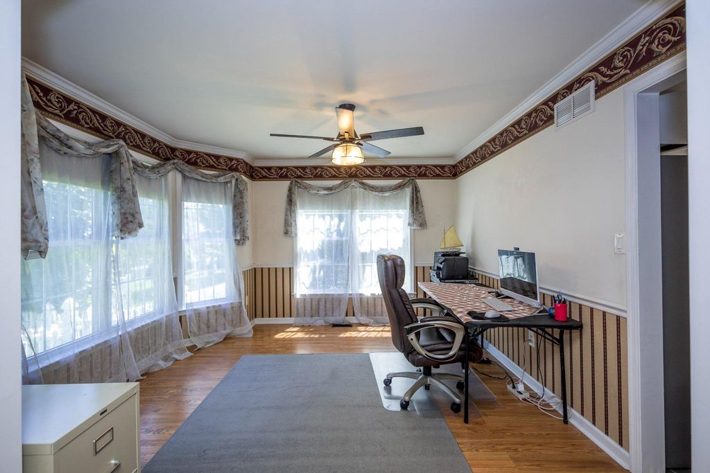Image 9 of property listing at 740 HICKORY LIMB CIR, Bel Air, MD 21014