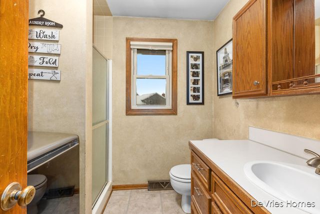 6518 Kingtree Drive, Byron Center, MI 49315