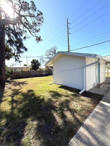 801 E 2ND STREET, Englewood, FL 34223