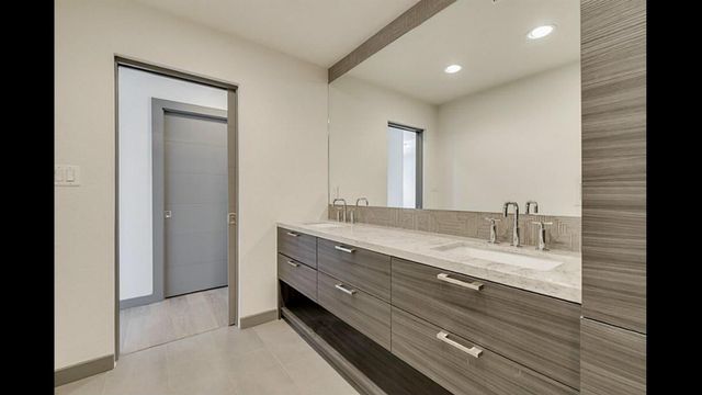 1410 Hyde Park Boulevard 212, Houston, TX 77006