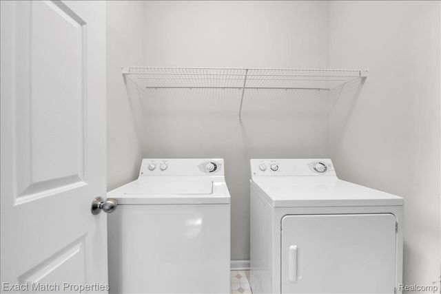 971 Sloane Court 4, White Lake Charter Township, MI 48386