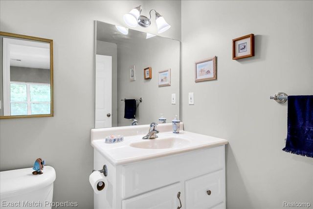 971 Sloane Court 4, White Lake Charter Township, MI 48386