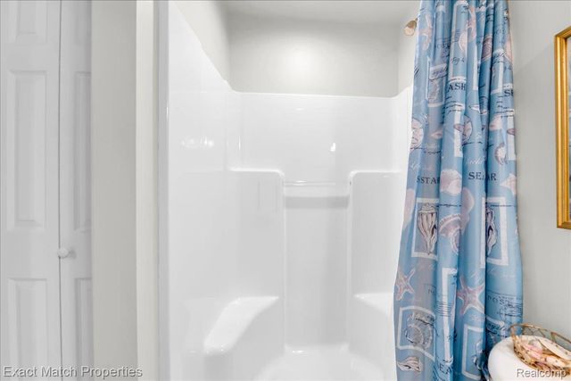 971 Sloane Court 4, White Lake Charter Township, MI 48386