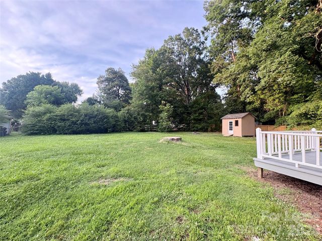 2800 Matoka Trail, Matthews, NC 28104