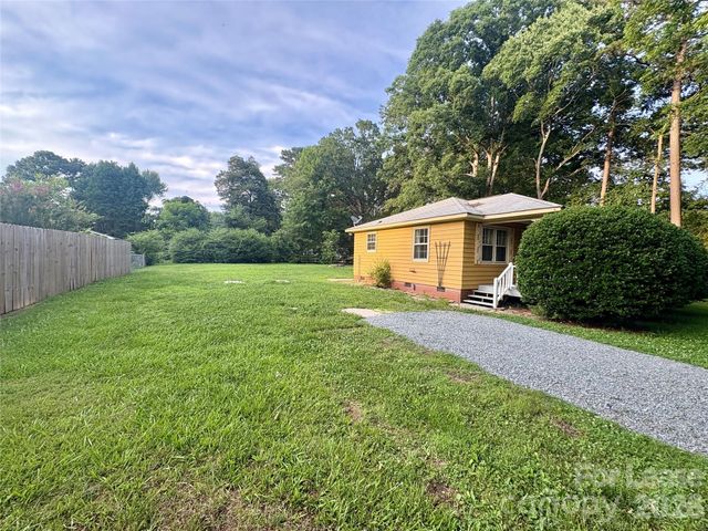 2800 Matoka Trail, Matthews, NC 28104