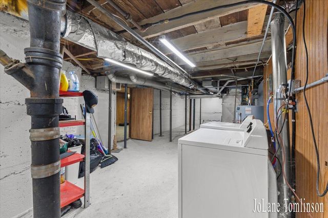 3274 Briggs Blvd Boulevard, Grand Rapids, MI 49525
