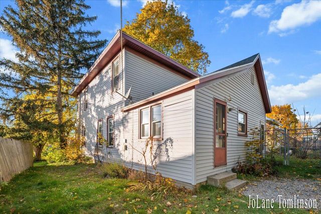 3274 Briggs Blvd Boulevard, Grand Rapids, MI 49525