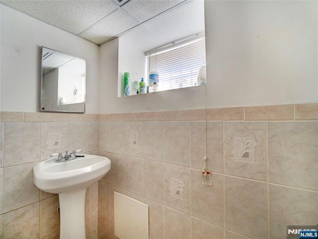 95 Crawford Street, East Orange, NJ 07018