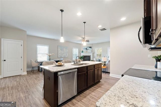 104 Armory Creek Drive, Jackson, GA 30233