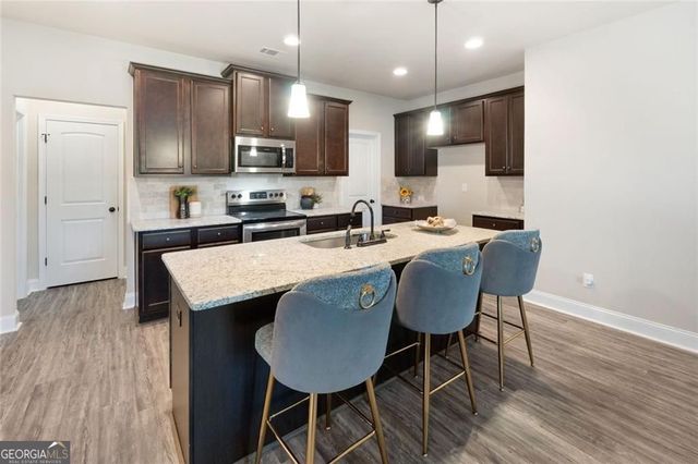 104 Armory Creek Drive, Jackson, GA 30233