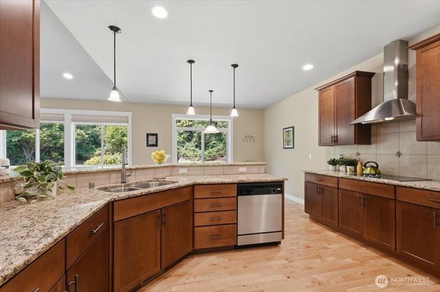 9903 146th Avenue NE, Granite Falls, WA 98252