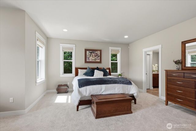 9903 146th Avenue NE, Granite Falls, WA 98252