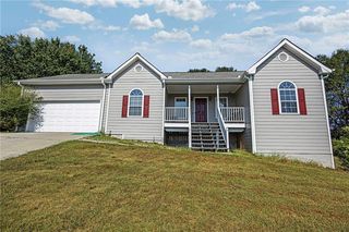 1550 Twin Manor Drive, Loganville, GA 30052