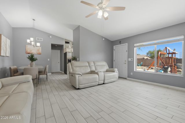 8562 N 108TH Drive, Peoria, AZ 85345