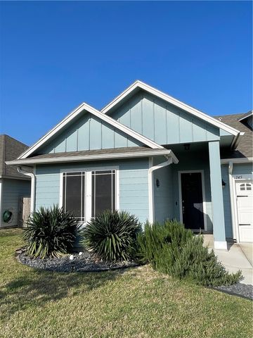145 Highwood Dr, Rockport, TX 78382