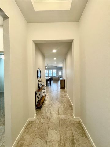 145 Highwood Dr, Rockport, TX 78382