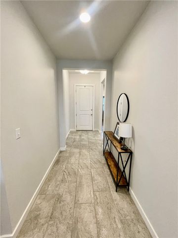 145 Highwood Dr, Rockport, TX 78382