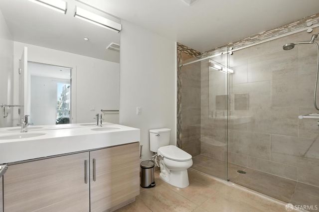 50 Jerrold Avenue 215, San Francisco, CA 94124