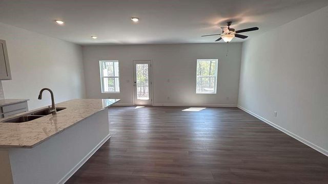 5439 Allegro Lane, Flowery Branch, GA 30542