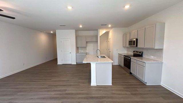 5439 Allegro Lane, Flowery Branch, GA 30542