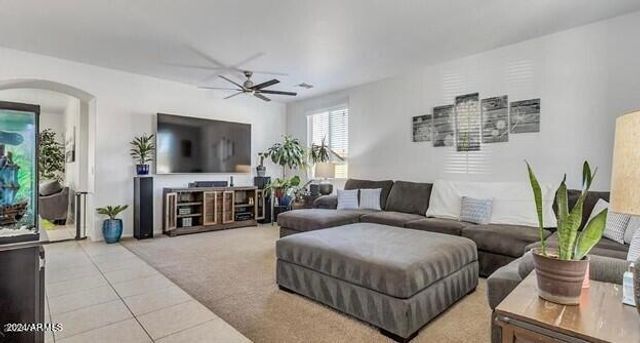 476 S 176TH Drive, Goodyear, AZ 85338