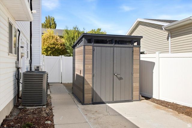 5928 S CHESAPEAKE CIR, Salt Lake City, UT 84123