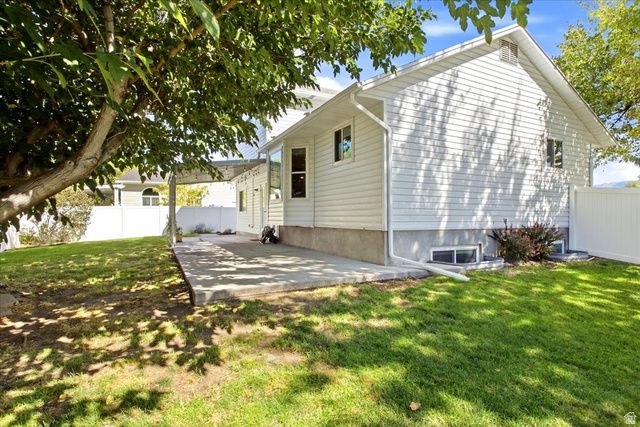 5928 S CHESAPEAKE CIR, Salt Lake City, UT 84123
