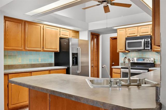 477 AUTUMN OAKS PLACE, Lake Mary, FL 32746