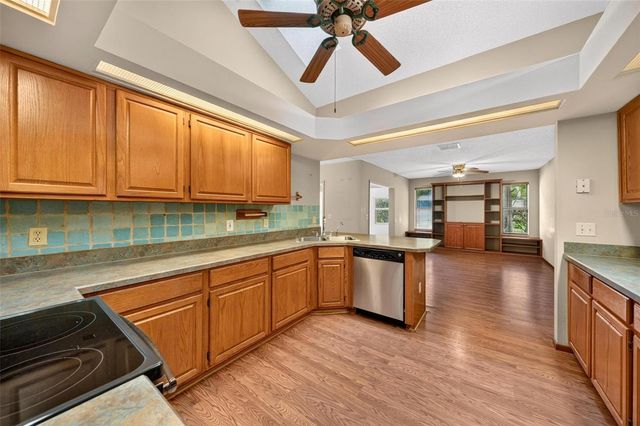 477 AUTUMN OAKS PLACE, Lake Mary, FL 32746